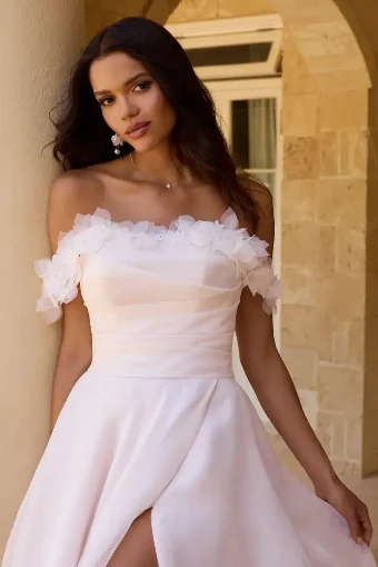 Rianne Buttons By Sophia Tolli Price Range: $1889.00-$4999.00 $1 Ivory thumbnail