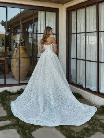 BRIE By Tania Olsen Price Range: $1600.00 - $3200.00 $2 Vintage White thumbnail