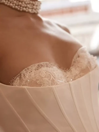 Blanche By Ricca Sposa $1 Ivory thumbnail