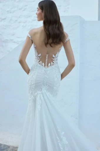 Chesca By Sophia Tolli Price Range: $1889.00-$4999.00 $3 Ivory/Nude thumbnail