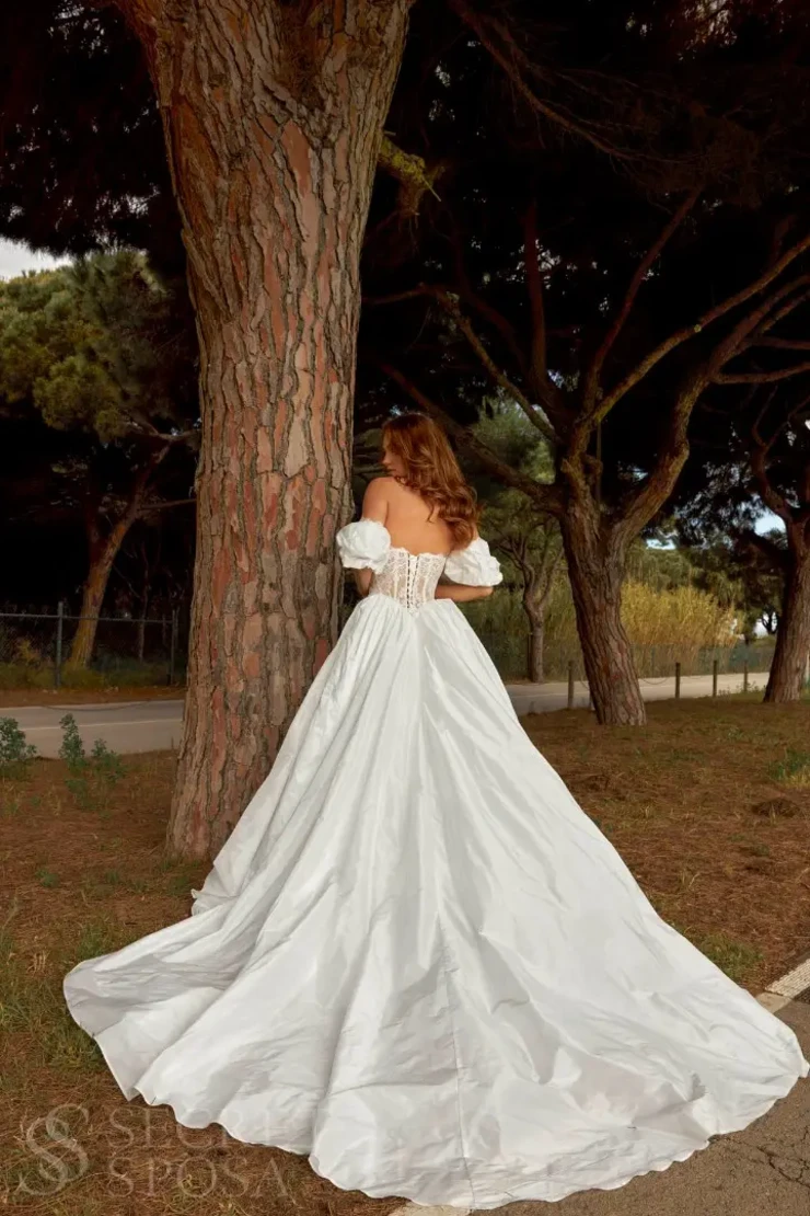 GENEVA By Gabbiano Wedding Gowns Price Range: $2699.00 - $4270.00 #2 default Milk picture