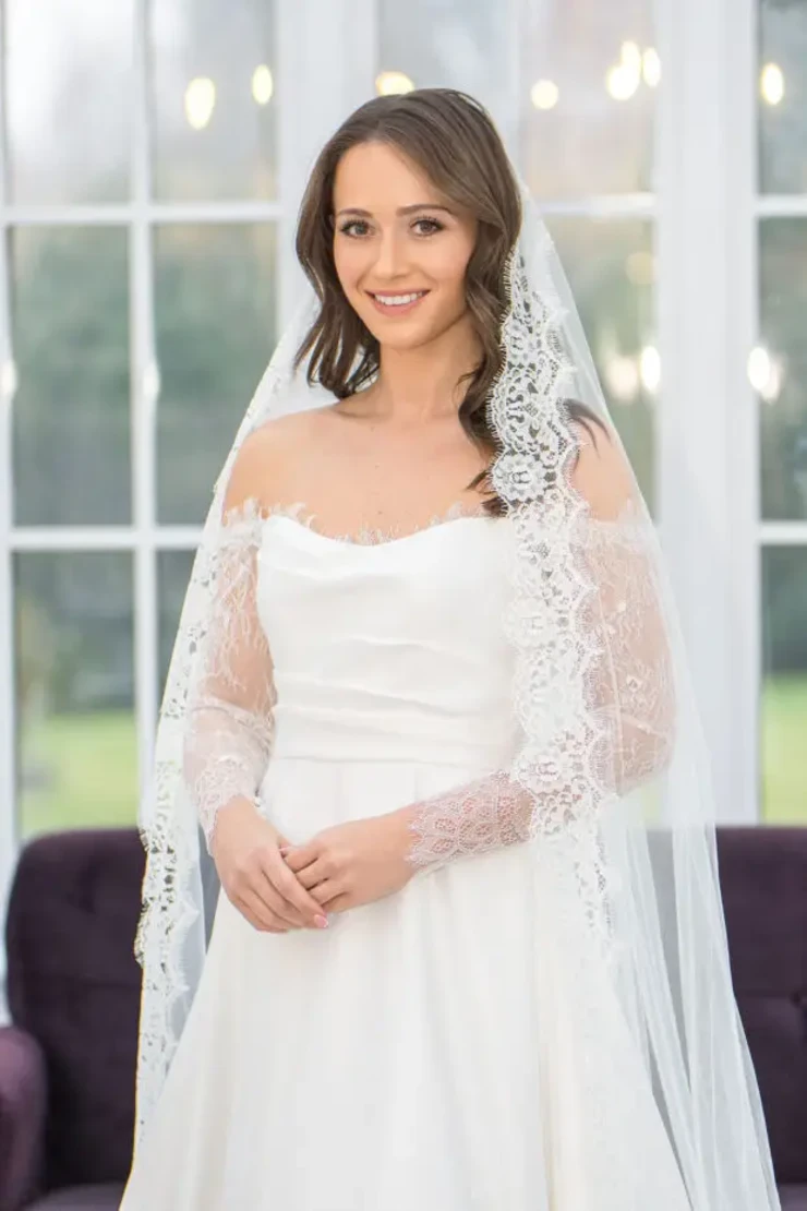 C681A, 108”, Two Tier #4 default Ivory picture