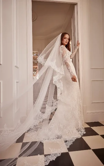 GILDAN VEIL By Ronald Joyce Price Range: $2500.00 - $5200.00 $0 default Ivory thumbnail
