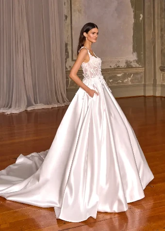 Iris By Maya Bella $4 default Ivory thumbnail