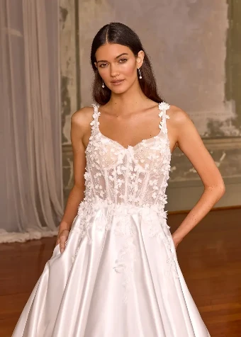 Iris By Maya Bella $3 Ivory thumbnail