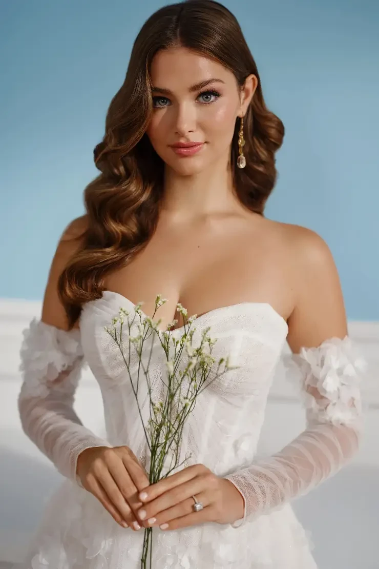 Sorelle By Martin Thornburg Price Range: $2550.00 - $4350.00 #1 default Ivory/Petal picture