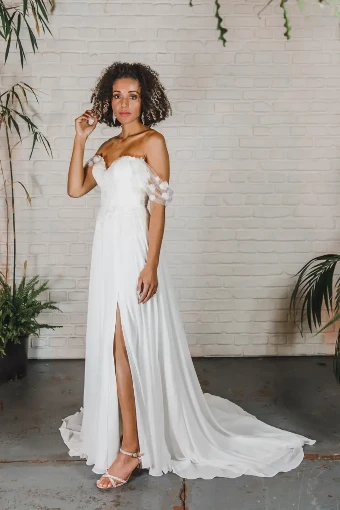 Helena By House of Nicholas Price Range: $2400.00 - $3499.00 $1 default Ivory thumbnail
