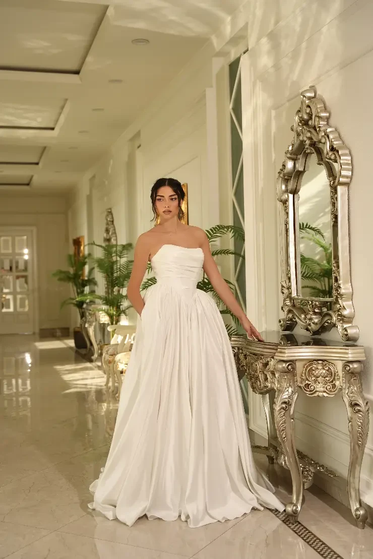 Marcelline By Tina Holly Price Range: $1200.00 - $2200.00 #5 default Off-White picture