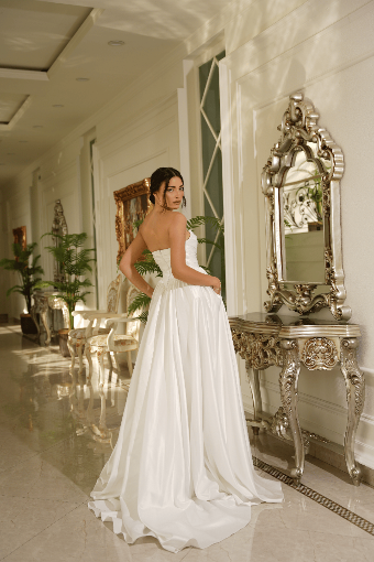 Marcelline By Tina Holly Price Range: $1200.00 - $2200.00 $4 Off-White thumbnail