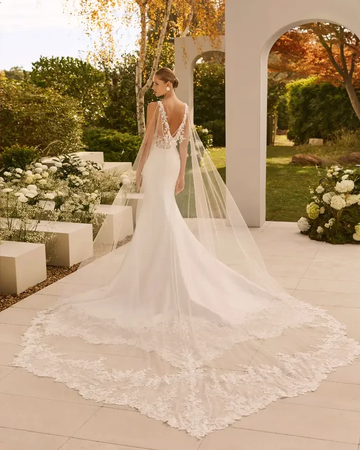 Nelida By Rosa Clará Wedding Gowns Price Range: $2999.99 - $7750.00 #1 Natural picture