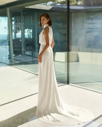 Gialda By Rosa Clará Wedding Gowns Price Range: $2999.99 - $7750.00 $2 default Natural thumbnail
