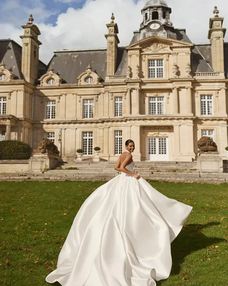 Amatista By Rosa Clará Wedding Gowns Price Range: $2999.99 - $7750.00 #0 default Natural picture