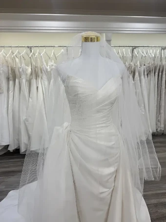 201, 108"/35", 2 tier, 3/4 width, Flat Top $0 default White thumbnail
