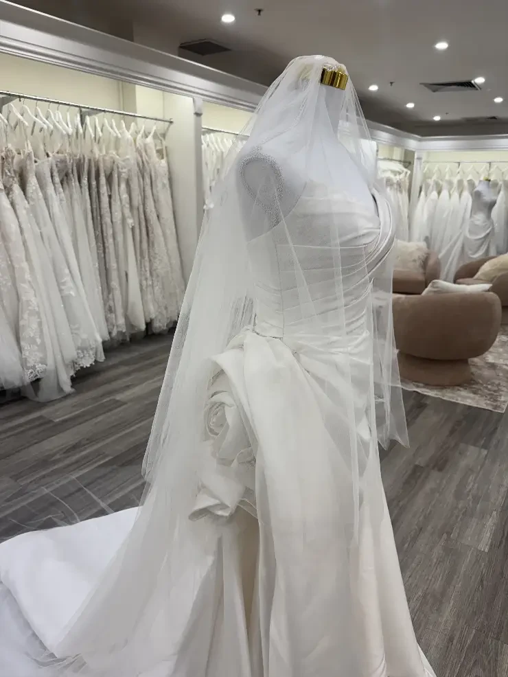 201, 108"/33", 2 tier, 3/4 width, Ruched Top #0 default Silk White picture