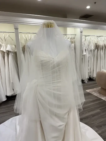 306, 2 Tier, 30"/108", 3/4 Width, Scattered Pearl $4 Ivory thumbnail