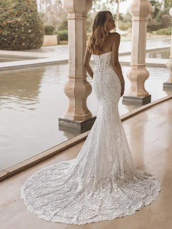 Vail By Enzoani $3 Ivory/Sand/Nude thumbnail