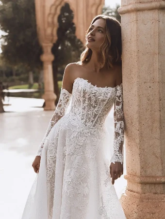 Vanessa By Enzoani $2 Ivory/Sand/Nude thumbnail