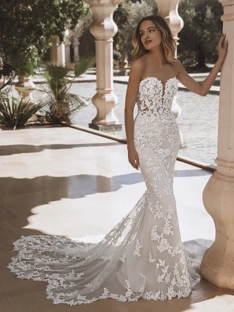 Vee By Enzoani $7 Ivory/Sand/Nude thumbnail