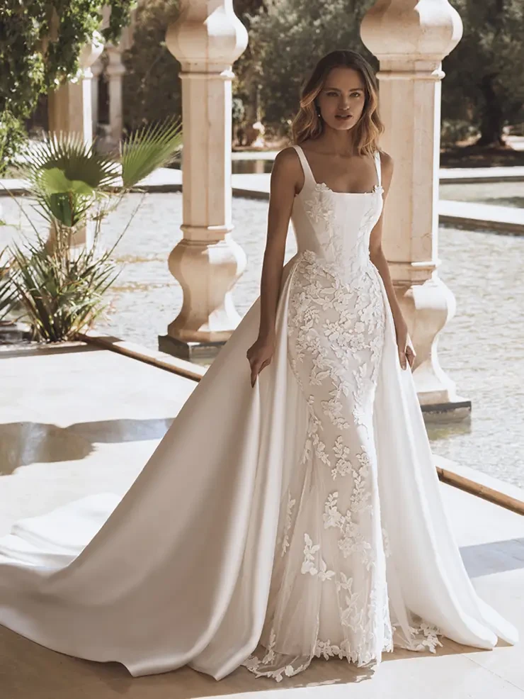 Vee By Enzoani #1 Ivory/Sand/Nude picture