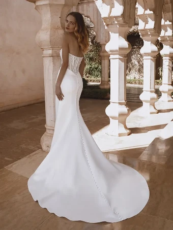 Viola By Enzoani $7 Ivory/Nude thumbnail