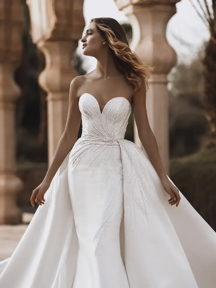 Virginia By Enzoani #1 Ivory picture