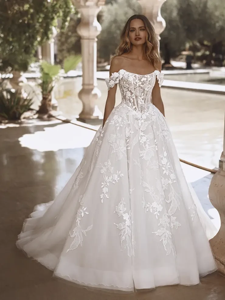 Vogue By Enzoani #0 default Ivory/Sand/Nude picture