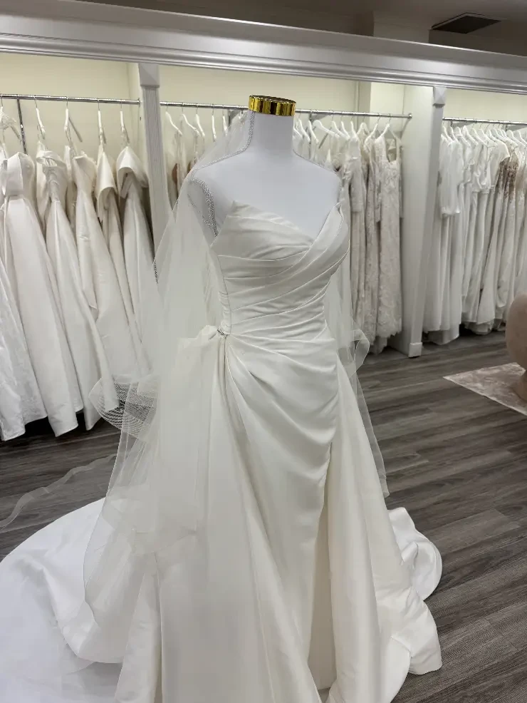 314, 108"/30", 2 tier, 3/4 width #0 default Ivory picture