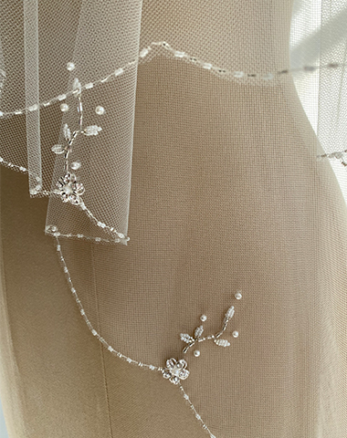 bridal-accessories-veils-LVV6442-silver